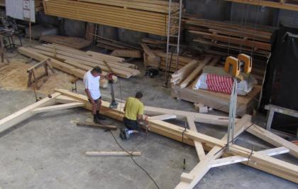 Taille d'une ferme pour l'atelier communal de Curienne (73)